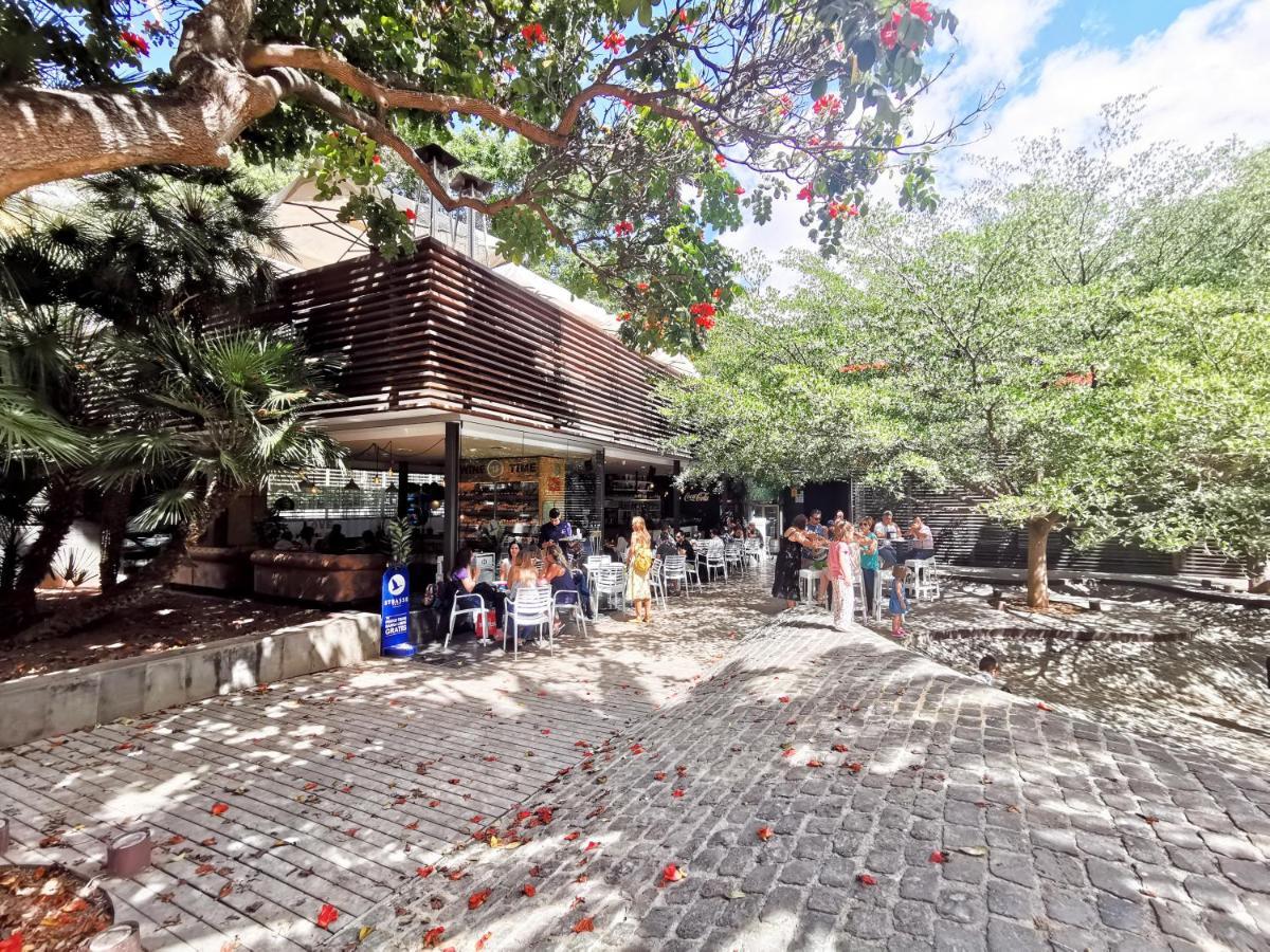 Home2Book Stunning Santa Cruz City Views Exterior foto